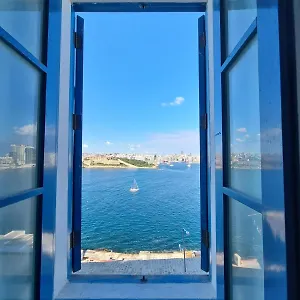  Apartment Extraordinary Views In A In Malta